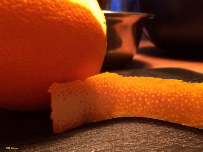 Orangenschale zum Trocknen